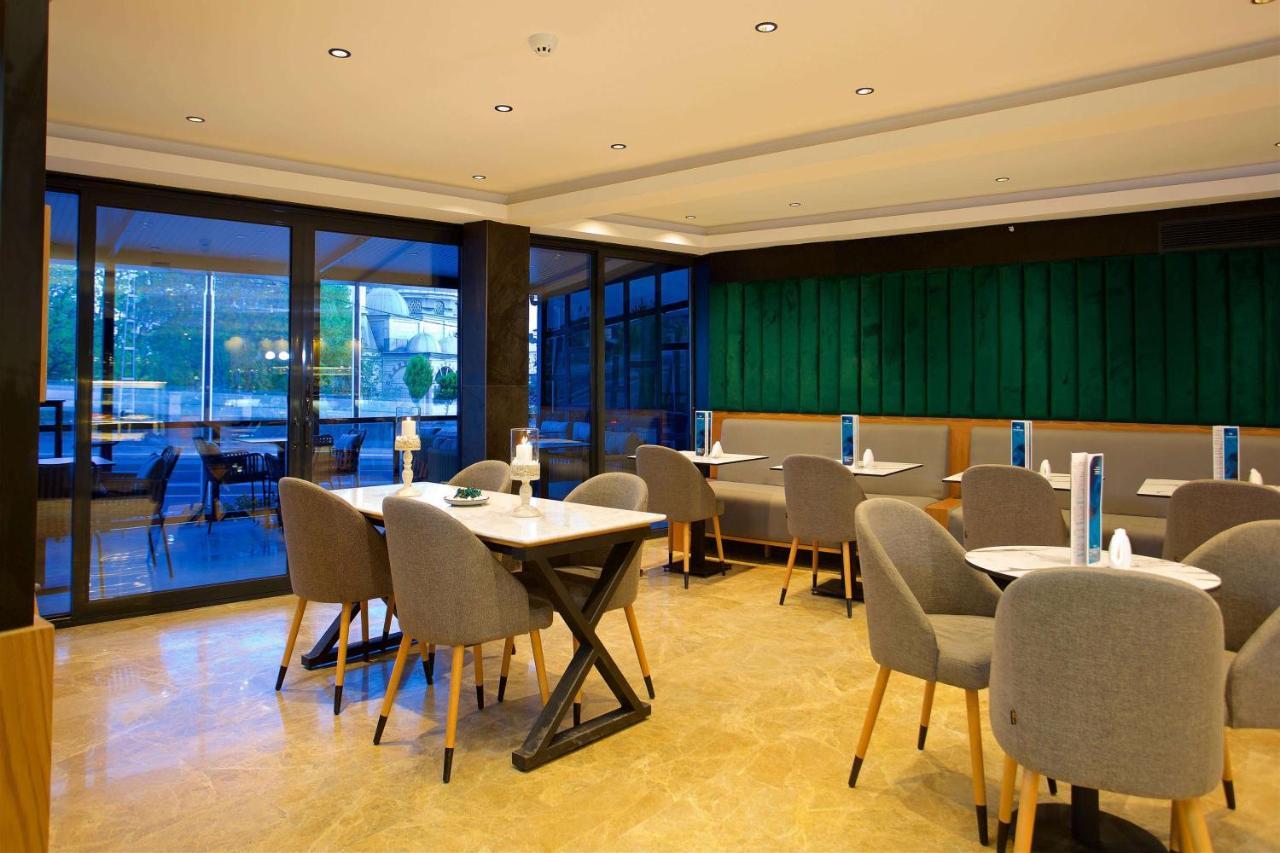 Days Inn By Wyndham Istanbul Arnavutkoy Екстериор снимка