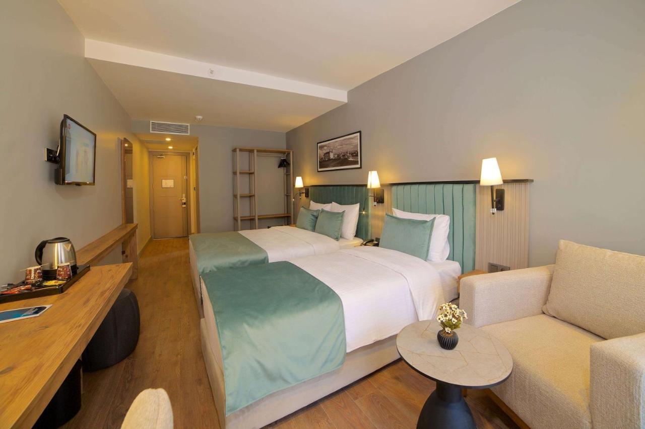 Days Inn By Wyndham Istanbul Arnavutkoy Екстериор снимка