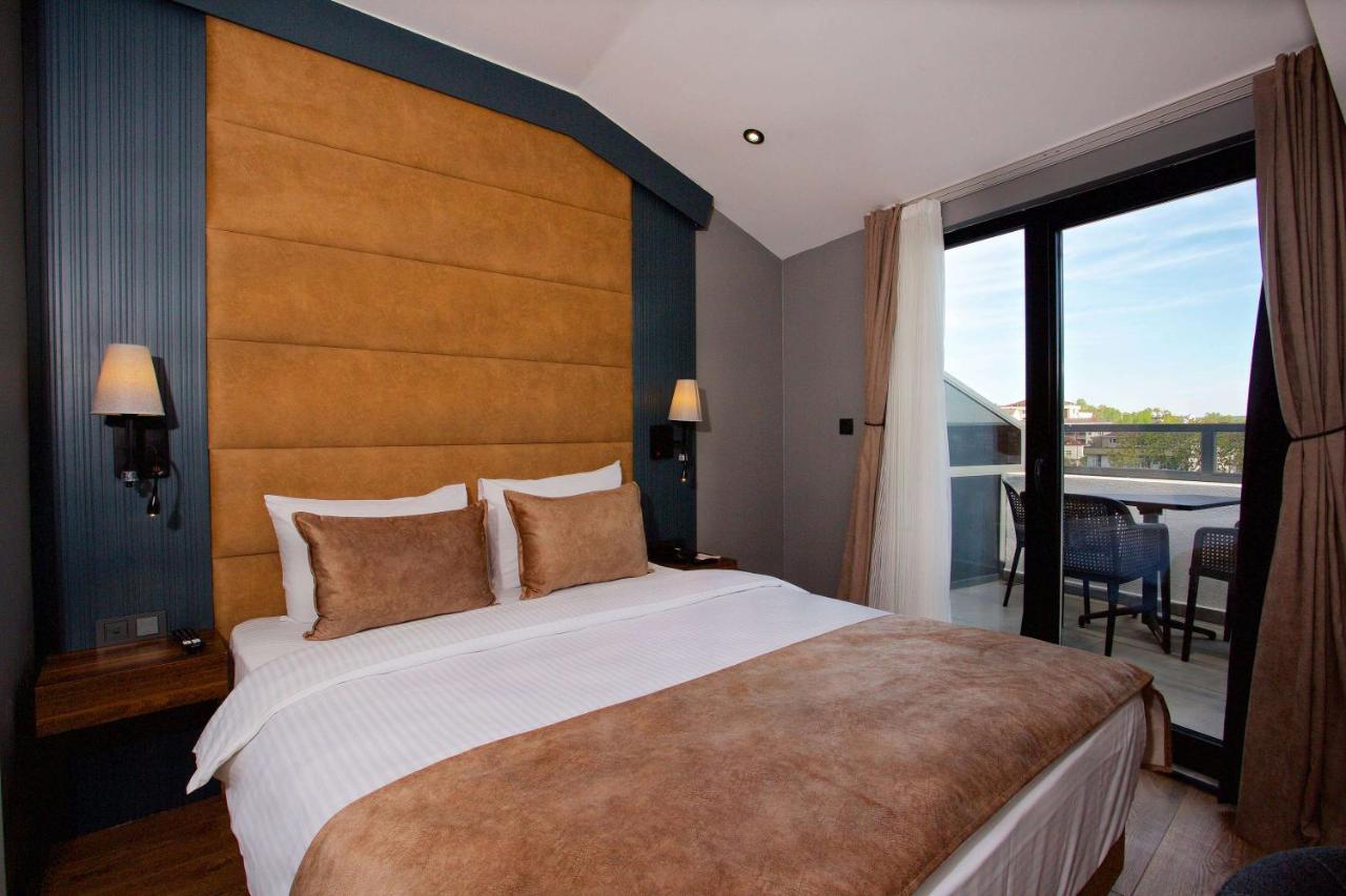 Days Inn By Wyndham Istanbul Arnavutkoy Екстериор снимка