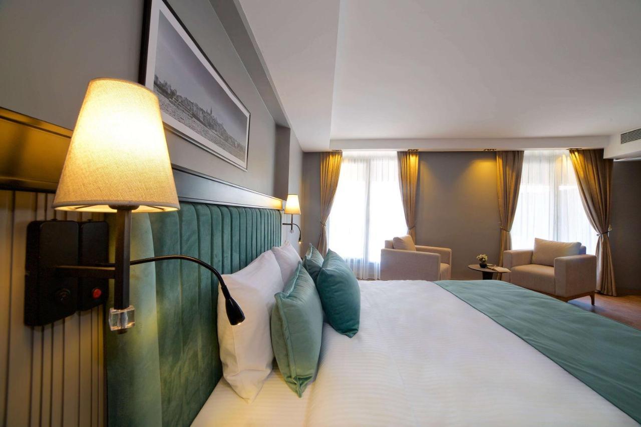 Days Inn By Wyndham Istanbul Arnavutkoy Екстериор снимка